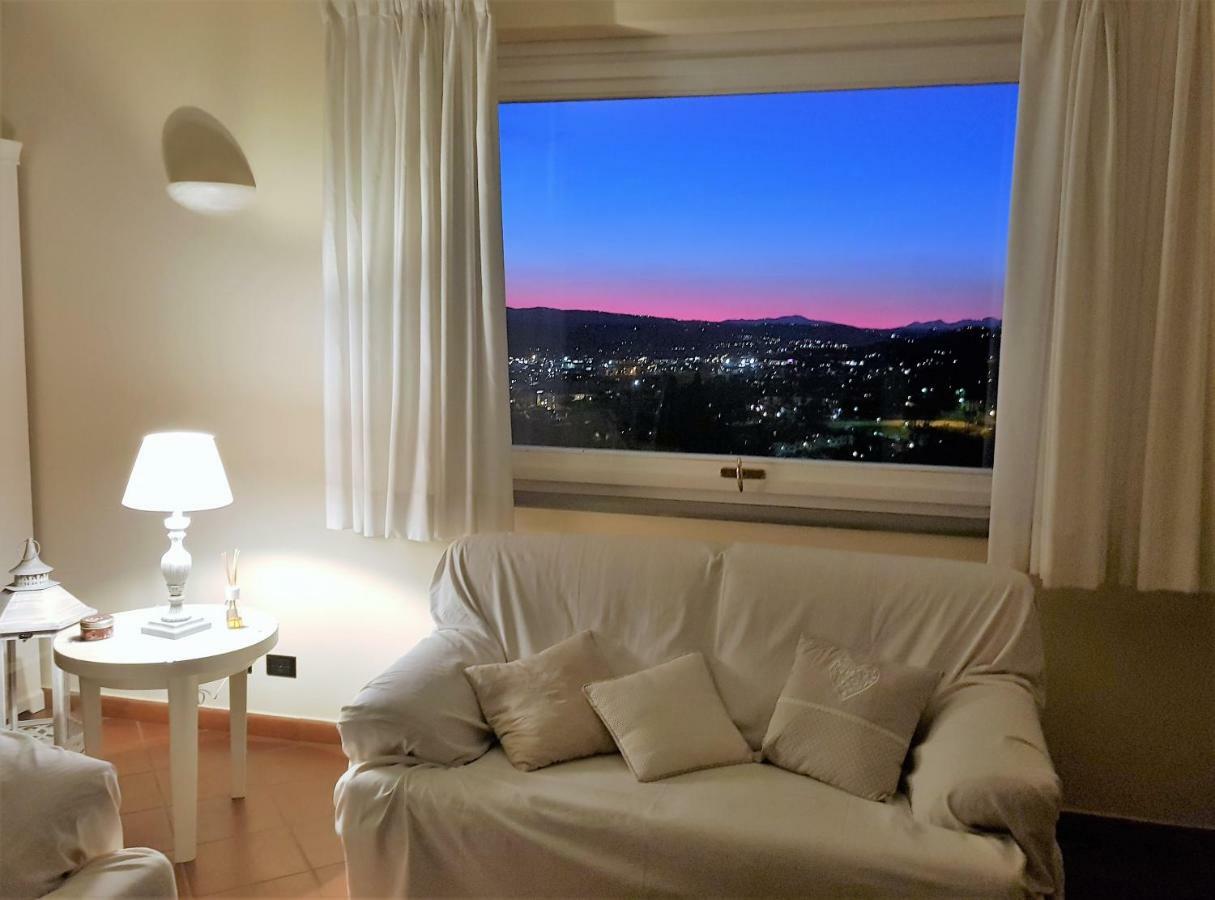 La Casa Di Chloe Appartement Poggibonsi Buitenkant foto
